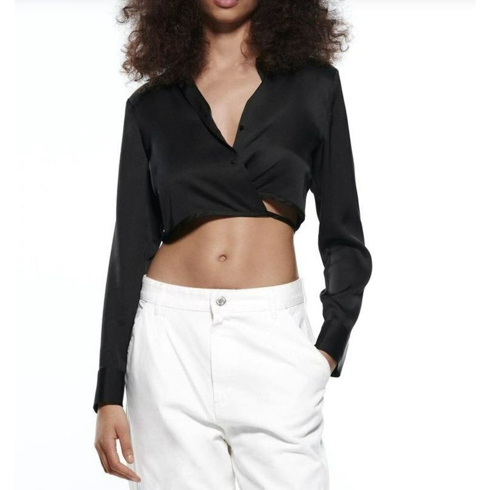 2/$30‎ Zara Black Satin Efect Crop Shirt Dressy Size Small